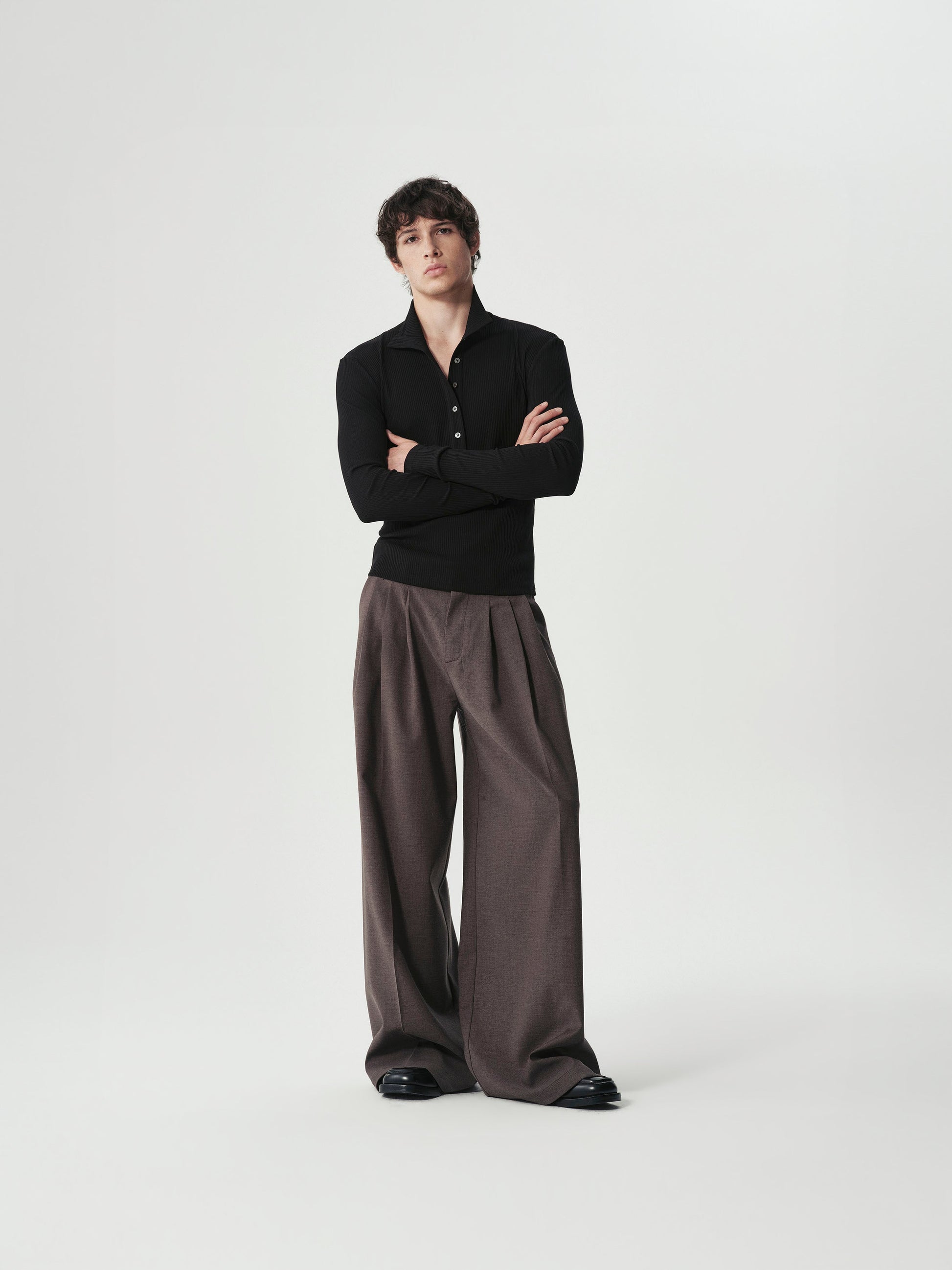 Triple-Pleat Wide Trousers in Charcoal Brown